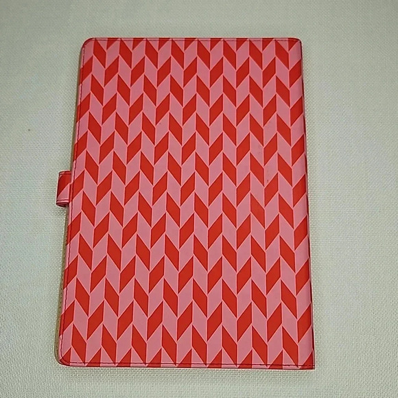 Stella & Dot Pink and Red Leather Jewelry Travel and Display Binder - Picture 10 of 15